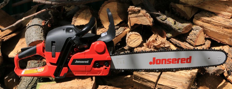 Jonsered 2260 chainsaw Simonian's Saw Service